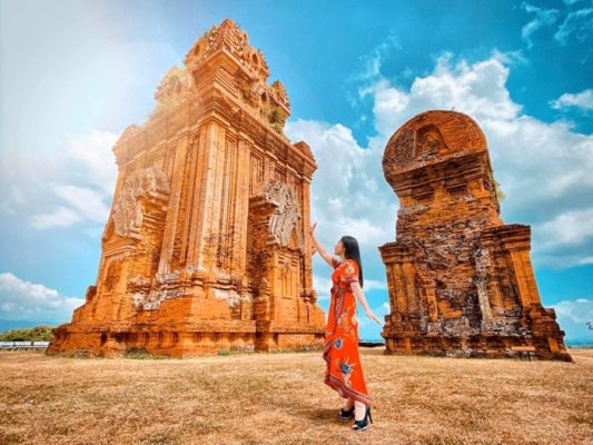 Du lịch Phan Thiết đi công ty nào giá tốt?